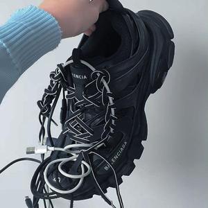 骚逼被我操流水
